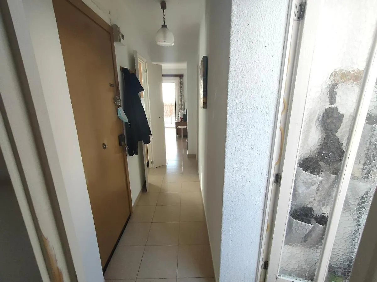 Camera Privata Singola In Appartamento, Bagno In Comune, Aria Condizionata Caldo Freddo, Wifi, Tv Llucmajor